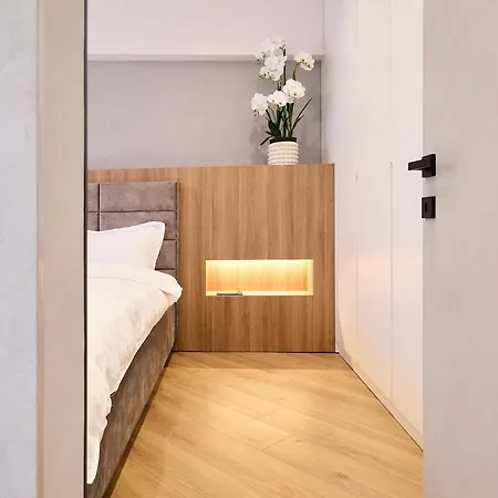 Chanttal Luxury - Academy * Bucharest